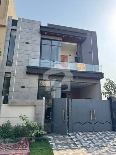 5 marla brand new house for sale in park view city lahore