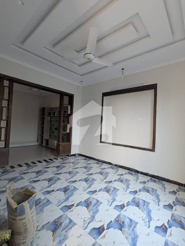 6 MARLA BRAND NEW HOUSE FOR RENT 6 MARLA BRAND NEW HOUSE FOR RENT