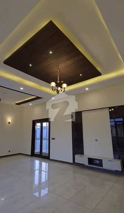 300 Sq. Yards Grand Modern Bungalow For Sale DHA Phase 8, Khayaban-E-Sahil