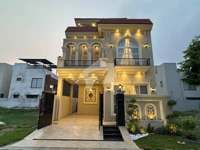 Luxurious 5 Marla Lavish Bungalow On Top Location For Rent Phase 9 Town DHA Lahore