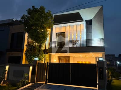 10 Marla - 4 Bedroom House For Sale Formanits Housing Society 10 Marla - 4 Bedroom House For Sale Formanits Housing Society