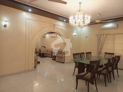 ڈی ایچ اے فیز 6 ڈی ایچ اے ڈیفینس,کراچی میں 6 کمروں کا 2 کنال مکان 22.0 کروڑ میں برائے فروخت۔ ڈی ایچ اے فیز 6 ڈی ایچ اے ڈیفینس,کراچی میں 6 کمروں کا 2 کنال مکان 22.0 کروڑ میں برائے فروخت۔