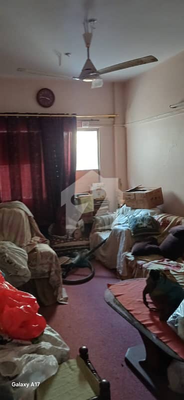 گلستانِِ جوہر ۔ بلاک 17 گلستانِ جوہر,کراچی میں 2 کمروں کا 4 مرلہ فلیٹ 75.0 لاکھ میں برائے فروخت۔ گلستانِِ جوہر ۔ بلاک 17 گلستانِ جوہر,کراچی میں 2 کمروں کا 4 مرلہ فلیٹ 75.0 لاکھ میں برائے فروخت۔