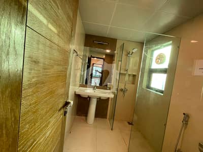 On Instalment, 10-Marla 03-Bedroom Brand New Flat Available For Sale In Askari 10 Lahore Cantt