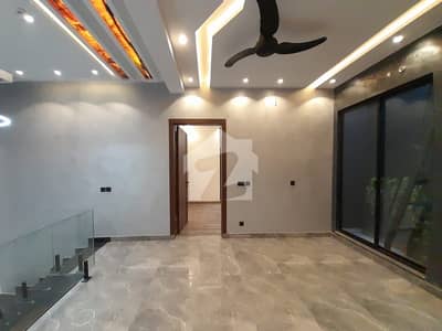 6.5 Marla House For Rent In DHA 9 Town Corner House