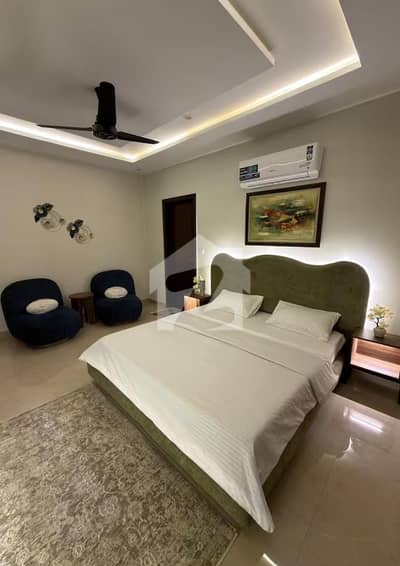 02 BEDROOM LUXURY FURNISHED APARTMENT AVAILABLE FOR RENT IN REASONABLE PRICE AT GULBERG GREEN ISLAMABAD