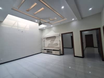 8 Marla Double Storey House Available For Rent