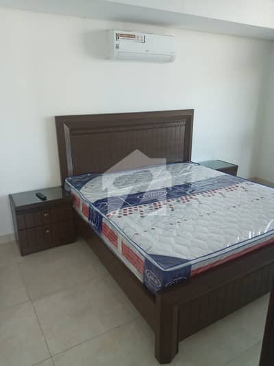 EMAAR OCEANFRONT 2BED + STUDY APARTMENT FURNISHED AVAILABLE FOR RENT IN PEARL TOWERS.