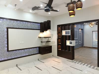 7 Marla Beautiful Brand New Double Storey House Available For Rent