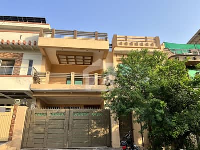 جی ۔ 13/2 جی ۔ 13,اسلام آباد میں 5 کمروں کا 8 مرلہ مکان 1.9 لاکھ میں کرایہ پر دستیاب ہے۔