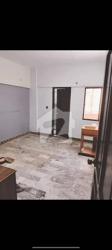 گلشن اقبال - بلاک 13-ڈی2 گلشنِ اقبال,گلشنِ اقبال ٹاؤن,کراچی میں 3 کمروں کا 7 مرلہ فلیٹ 1.4 کروڑ میں برائے فروخت۔ گلشن اقبال - بلاک 13-ڈی2 گلشنِ اقبال,گلشنِ اقبال ٹاؤن,کراچی میں 3 کمروں کا 7 مرلہ فلیٹ 1.4 کروڑ میں برائے فروخت۔