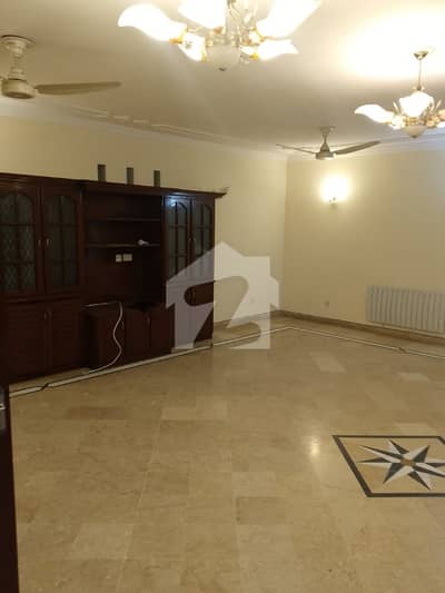 Get A 10 Marla Upper Portion For rent In E-11