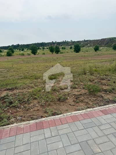 DHA Phase 5 Sector J Street 2