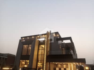 1 KANAL BRAND NEW MODERN HOUSE FOR SALE IN BLOCK U PHASE 7 DHA LAHORE