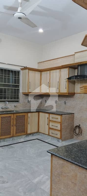 Model Town 1 Kanal Brand New Independent Lower Floor In The Heart Of Lahore