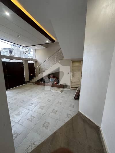 240Yards Houses Available On Sale Lease And Transfer Both