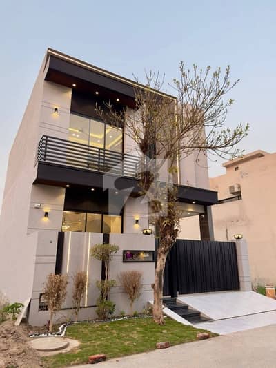 5 Marla Used House At Good Location For Sale In DHA 9 TOWN