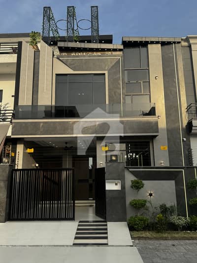 5 Marla Ultra Modern Owner Constructed House On Prime Location Of Central Park Housing Society 5 Marla Ultra Modern Owner Constructed House On Prime Location Of Central Park Housing Society
