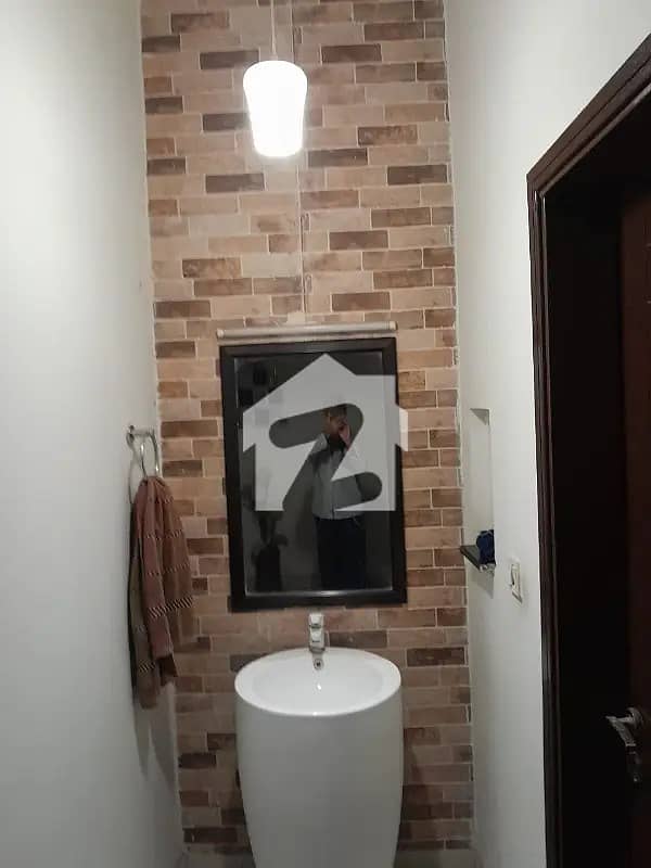 6 6