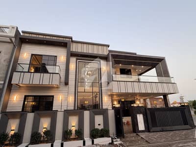 10 Marla Modern Corner House For Sale In Diamond City Near V Mall