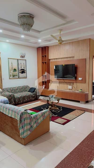 1 KANAL HOUSE DOUBLE STORY FOR SALE AIRLINE SOCIETY LAHORE