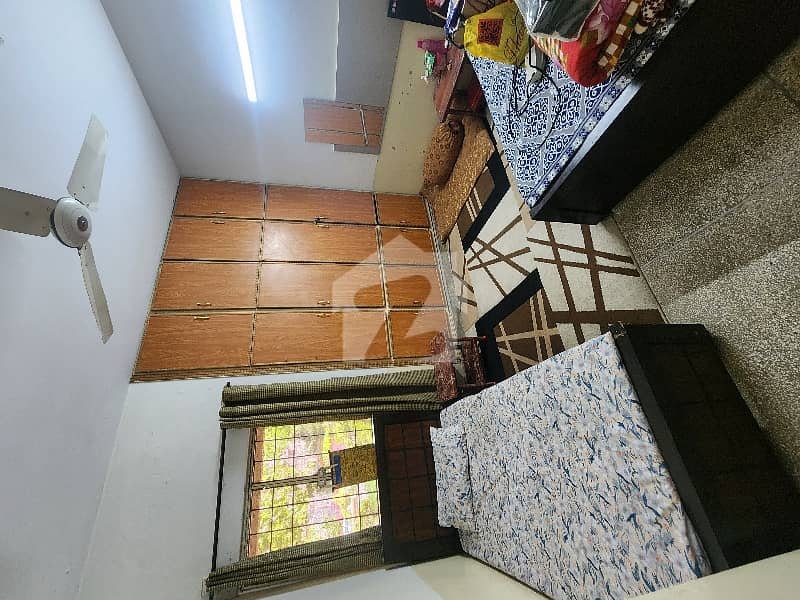 Vip Furnished Room Available In G11/4 For Ladies Only Vip Furnished Room Available In G11/4 For Ladies Only