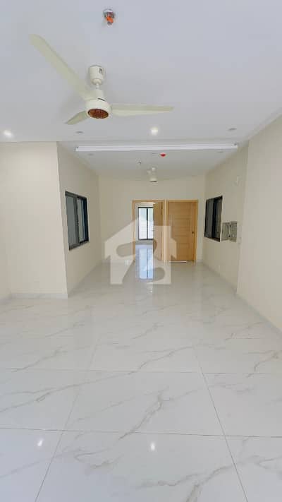 Beautiful Ground Floor Flat Warda Hamna