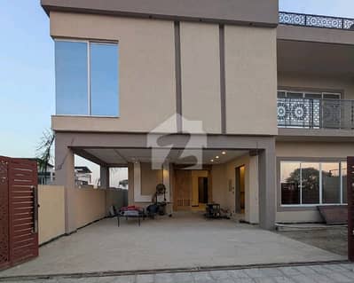 Highly-coveted 1 Kanal House Is Available In MPCHS - Block C For sale