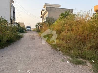 1000 Square Feet Residential Plot In I-11/2 Is Best Option 1000 Square Feet Residential Plot In I-11/2 Is Best Option