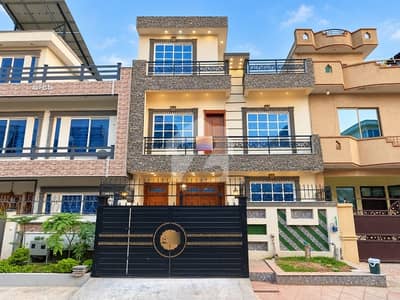 A Great Choice For A Prime Location 4 Marla House Available In G-13/1