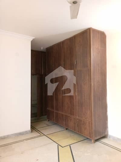 ONE KANAL UPPER PORTION FOR RENT  Gulzar-e-Quaid