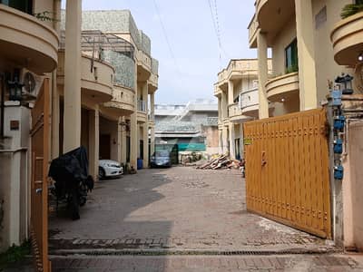 4 Bed Double Storey House For Rent On 10 Marla