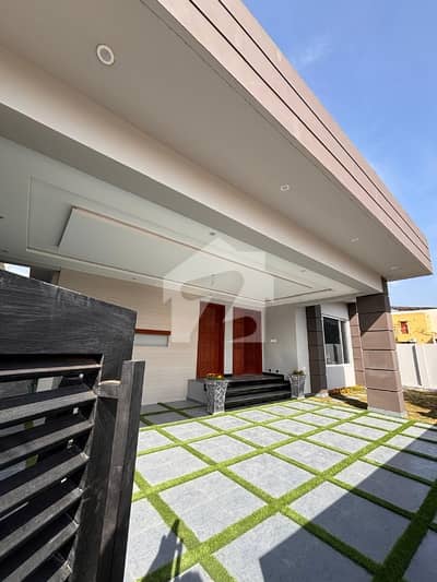 1 Kanal House For Sale