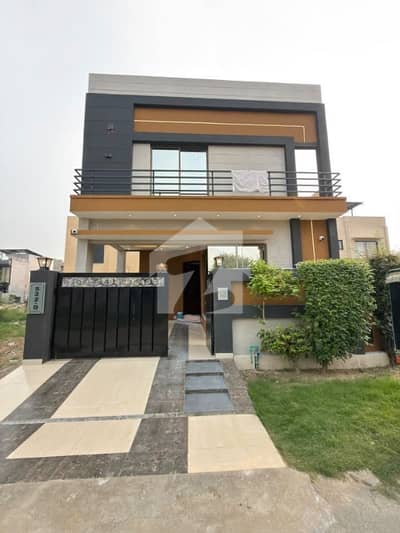 5 Marla House At Good Location in DHA Phase 3 5 Mint Away From Park 5 Marla House At Good Location in DHA Phase 3 5 Mint Away From Park