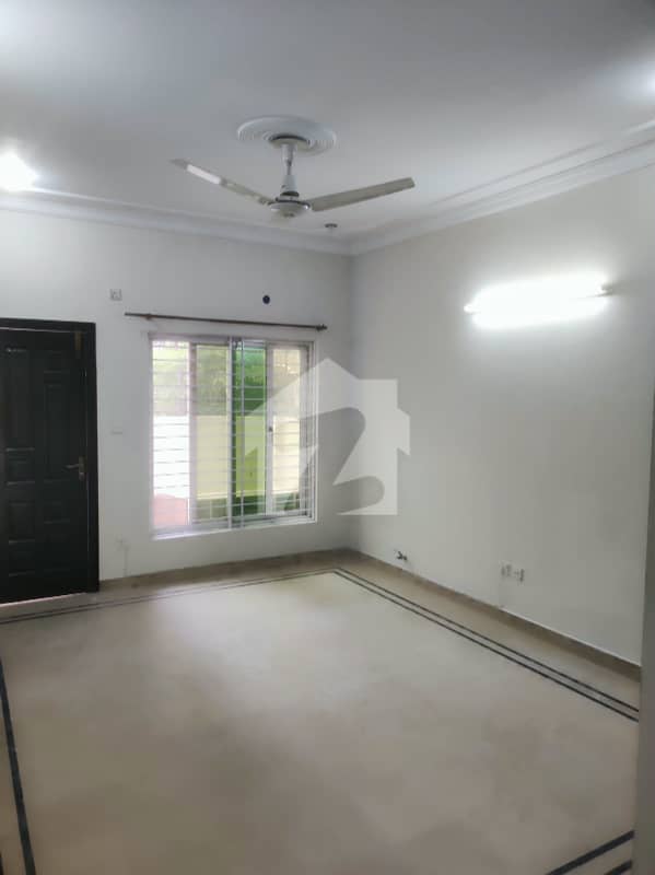 G-13 3060 House For Rent G-13 3060 House For Rent