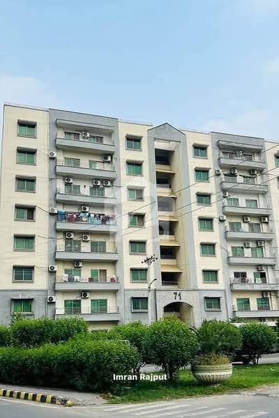 10 Marla 3 Bed Family Flat For Sale in Askari 11 Sector B - 10 Marla 3 Bed Family Flat For Sale in Askari 11 Sector B -