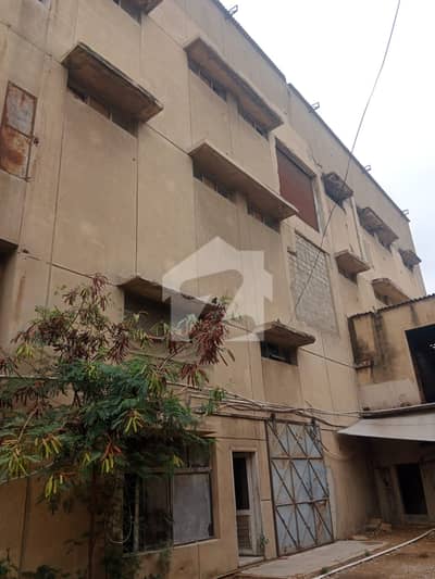 Buy your ideal 5000 Square Feet Building in a prime location of Karachi Buy your ideal 5000 Square Feet Building in a prime location of Karachi