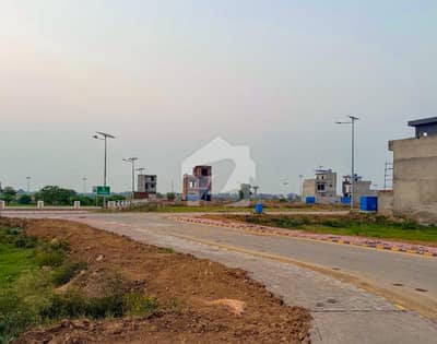 10 Marla On Ground Very Reasonable Price Plot Availble Near to Main Road 10 Marla On Ground Very Reasonable Price Plot Availble Near to Main Road
