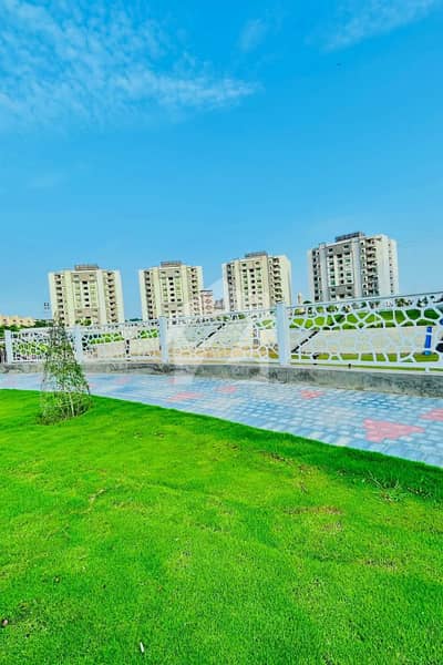 13 Marla 4Bed Park Facing Flat For Sale in Askari 10 Sector S | 475 Crore