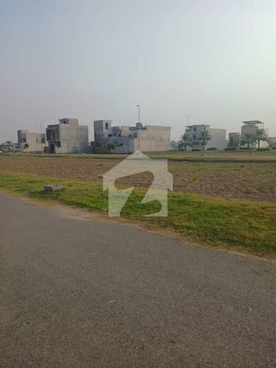10 Marla Residential Plot Available