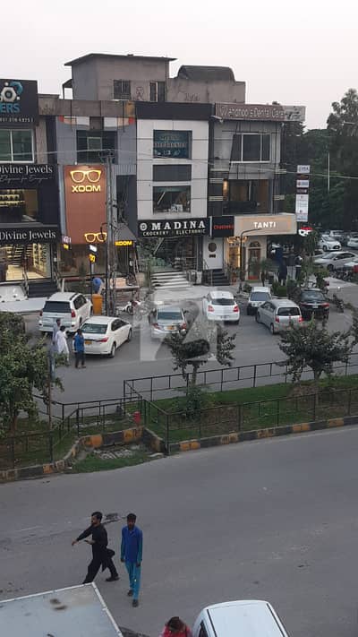 Commercial Shops For Sale in F-10 Markaz