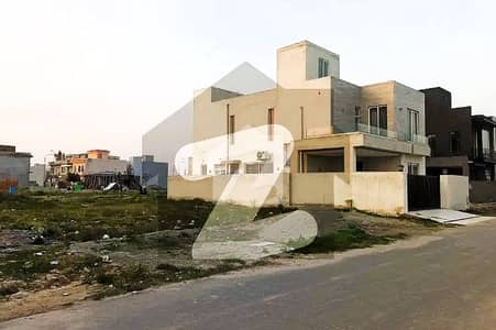 ڈی ایچ اے فیز 5 ڈی ایچ اے ڈیفینس,لاہور میں 10 مرلہ رہائشی پلاٹ 4.5 کروڑ میں برائے فروخت۔ ڈی ایچ اے فیز 5 ڈی ایچ اے ڈیفینس,لاہور میں 10 مرلہ رہائشی پلاٹ 4.5 کروڑ میں برائے فروخت۔