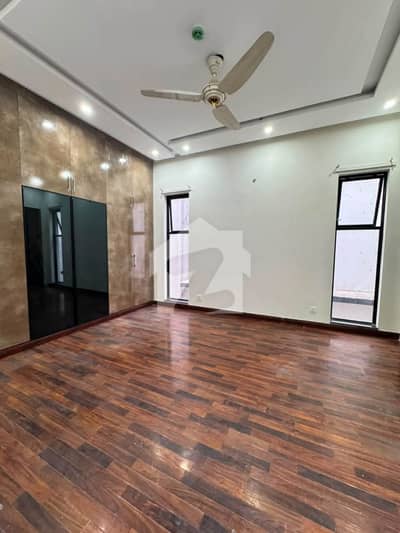 10 Marla Upper Portion Available For Rent In Valencia Town 10 Marla Upper Portion Available For Rent In Valencia Town
