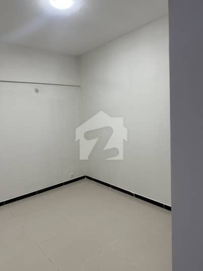 Defence Skyline 3 Bedroom Apartment Available For Rent