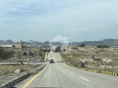 انجنیئرز کوآپریٹو ہاؤسنگ ڈی ۔ 18,اسلام آباد میں 1 کنال رہائشی پلاٹ 1.2 کروڑ میں برائے فروخت۔ انجنیئرز کوآپریٹو ہاؤسنگ ڈی ۔ 18,اسلام آباد میں 1 کنال رہائشی پلاٹ 1.2 کروڑ میں برائے فروخت۔