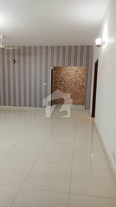 10 Marla Luxury Flat for Rent in Askari 11 Lahore | 3 Beds, Servant Quarter & Secure Living