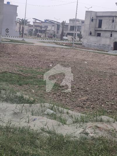 Tulip Overseas Triangle Block 5 Marla Prime Location Plot Available For Sale Near to Park ND Masjid Tulip Overseas Triangle Block 5 Marla Prime Location Plot Available For Sale Near to Park ND Masjid