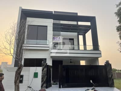 BRAND NEW HOUSE OF 8 MARLA AVAILABLE FOR SALE IN BAHRIA ORCHARD LAHORE