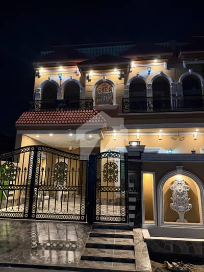 8 MARLA BRAND NEW SPANISH HOUSE AVAILABLE FOR SALE 8 MARLA BRAND NEW SPANISH HOUSE AVAILABLE FOR SALE
