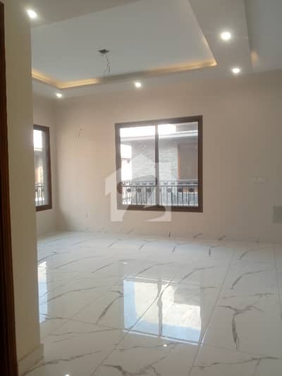 5 Bed DD Available Townhouse Mean Pchs Block 2 Nearest Firozabad Thana Nice Condition + Basement Level Parking Available Serving Quarter Available